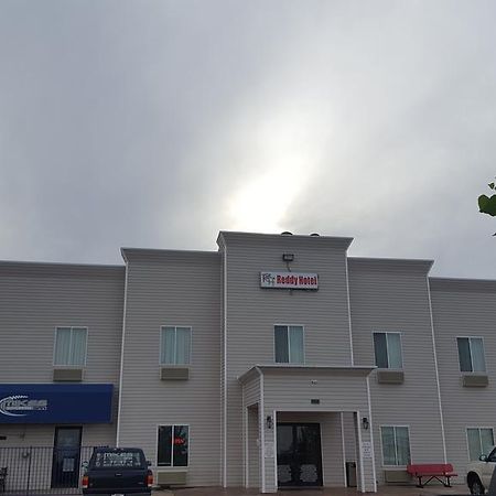 Reddy Hotel Plainview Екстериор снимка